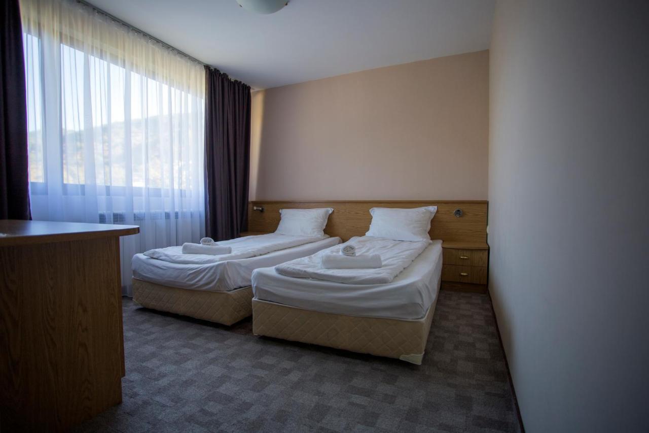 Family Prim Hotel Sandanski Dış mekan fotoğraf
