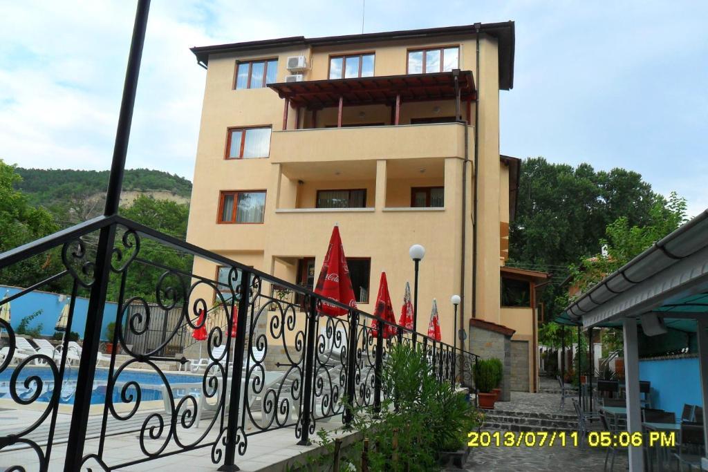 Family Prim Hotel Sandanski Dış mekan fotoğraf